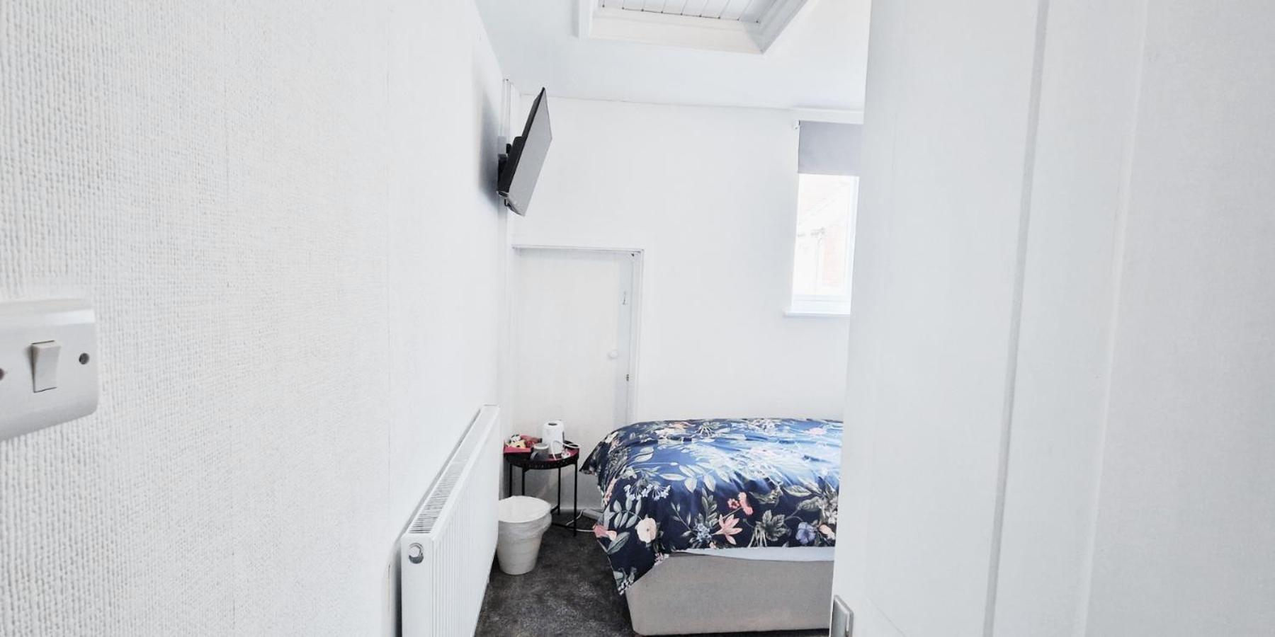 Single Room In Modern House Near นอตติงแฮม ภายนอก รูปภาพ
